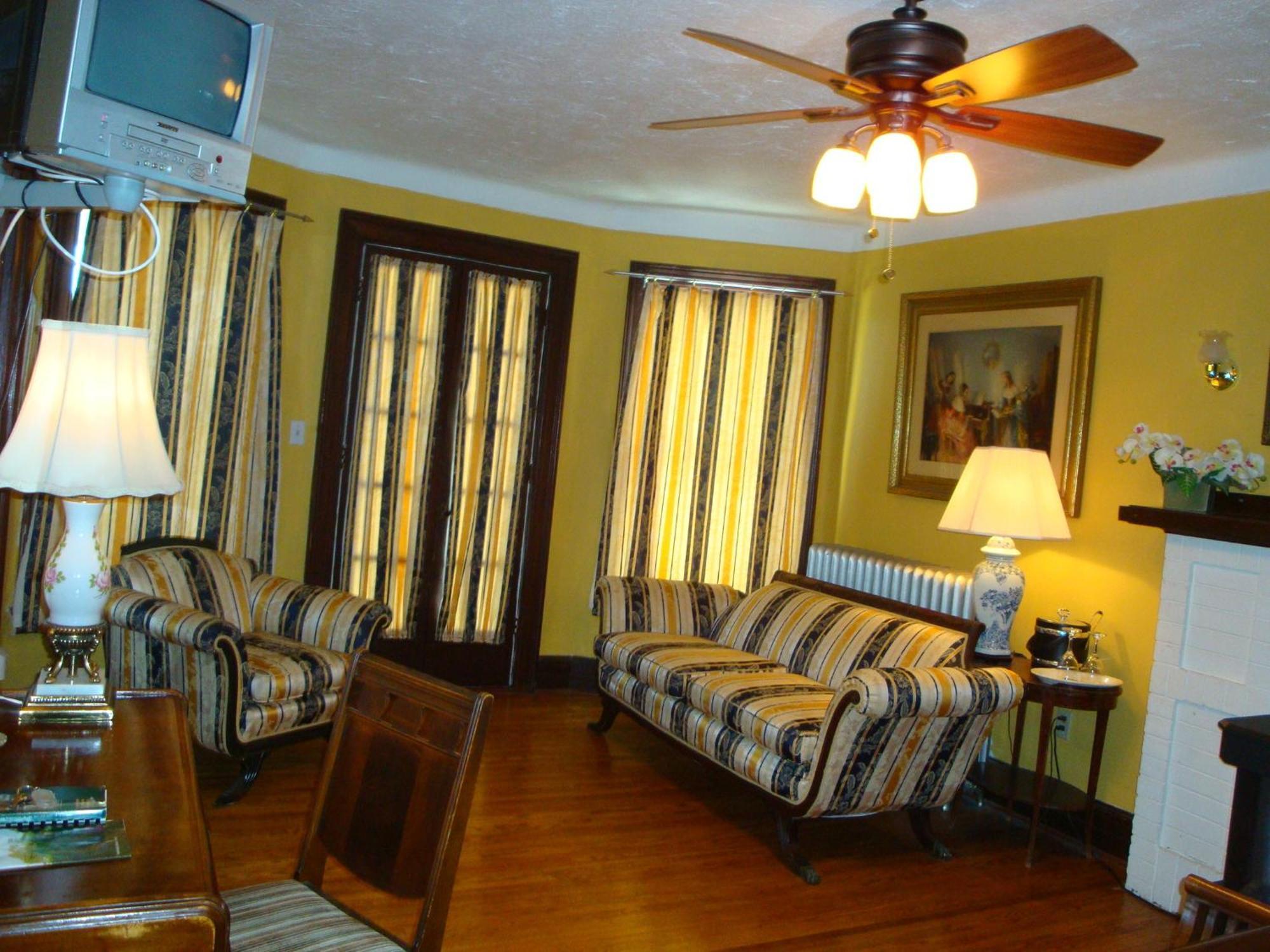 A Night To Remember B & B Cataratas do Niágara Exterior foto